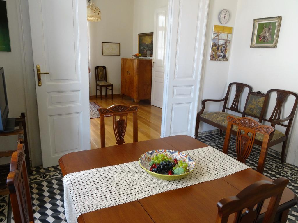 Вилла Neoclassical House Ханья Экстерьер фото