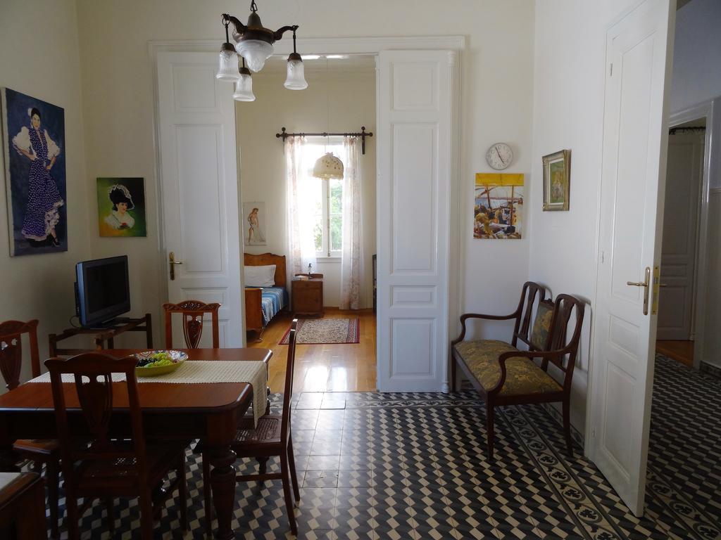 Вилла Neoclassical House Ханья Экстерьер фото